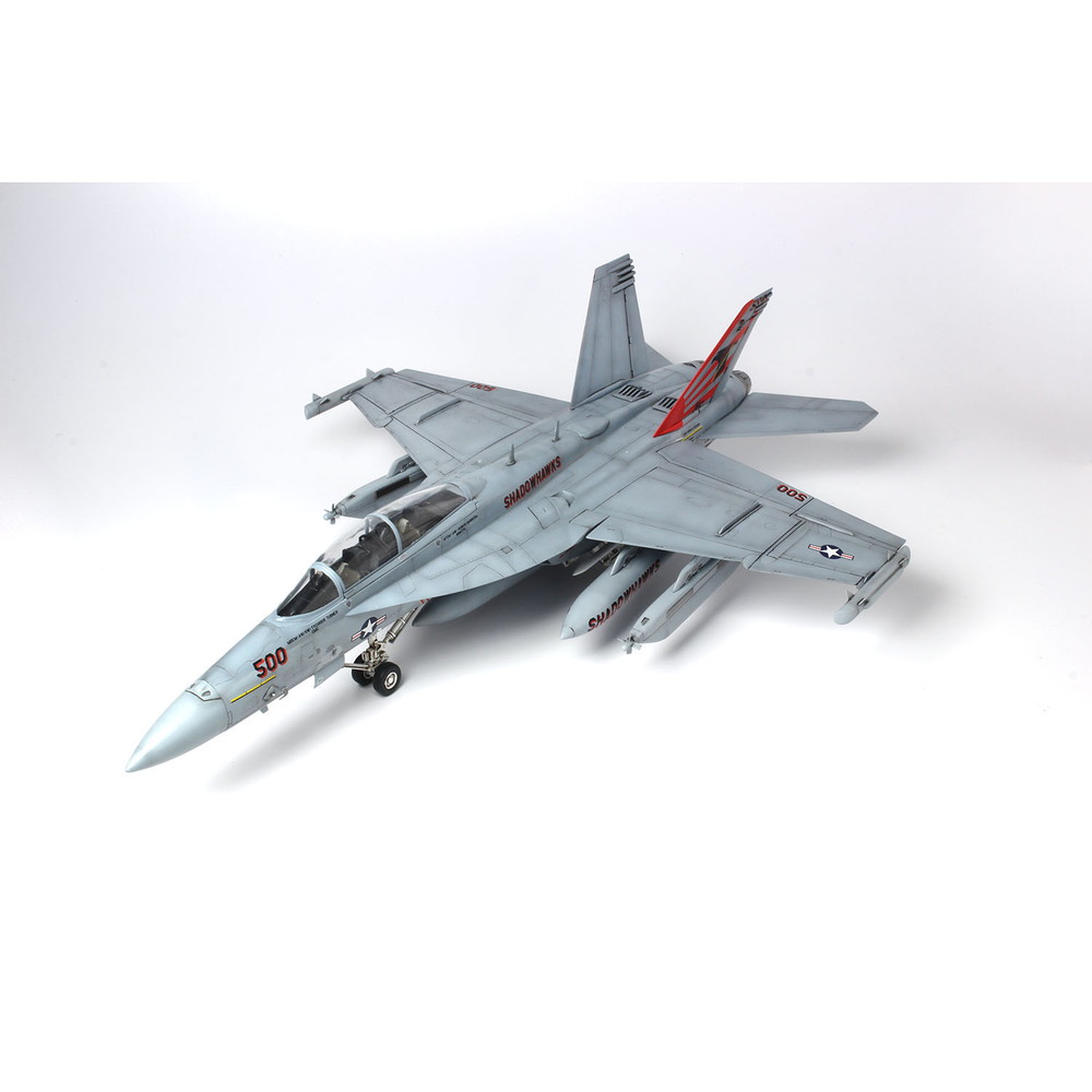 メーカー :: プラッツ :: プラッツ/イタレリ 1/48 アメリカ海軍電子